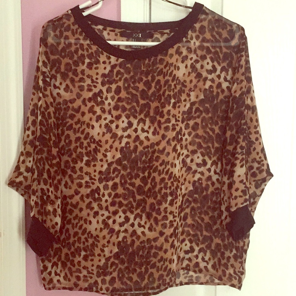 Chiffon Black and brown cheetah print blouse.